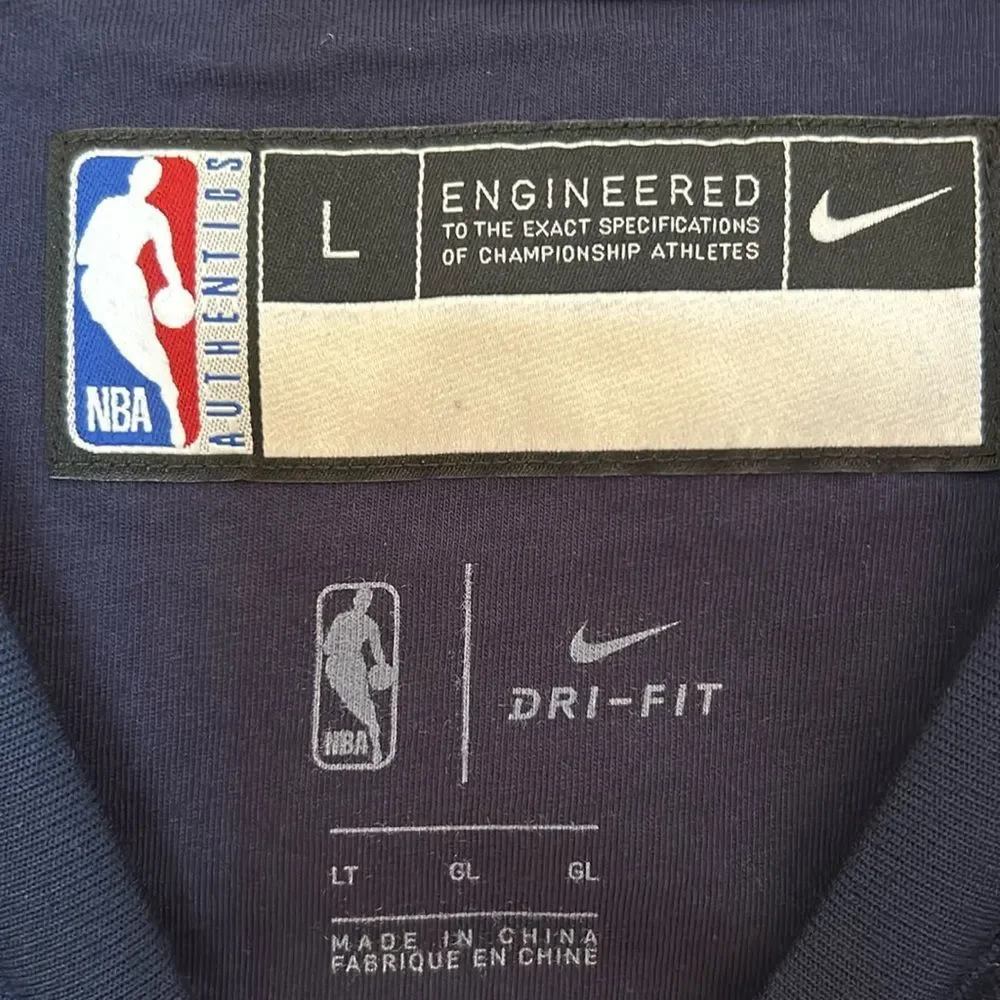 NEW with Tags Nike Pelicans NBA long sleeve drifit sweatshirt